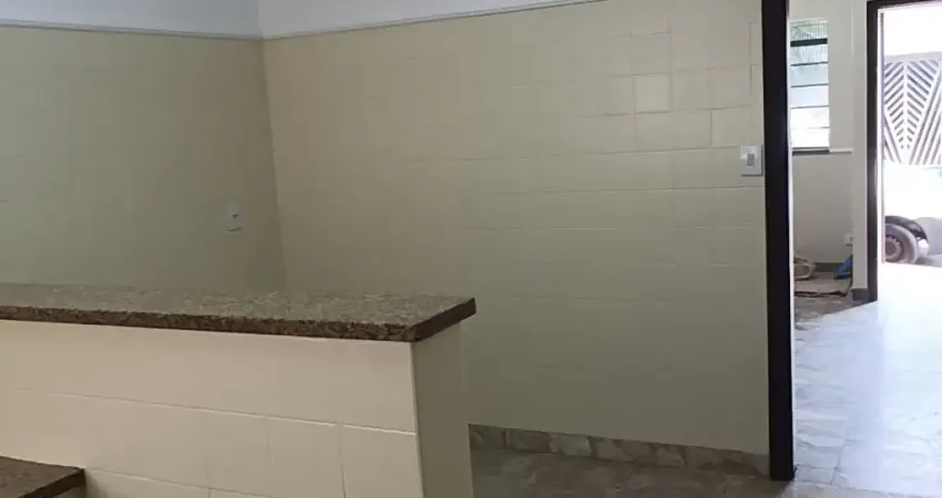 Sobrado residencial/comercial - Bairro Santo Antonio
