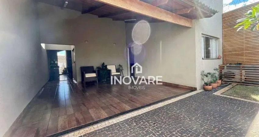 Casa com 3 dormitórios à venda, 163 m² por R$ 600.000,00 - Jardim Morumbi - Itumbiara/GO