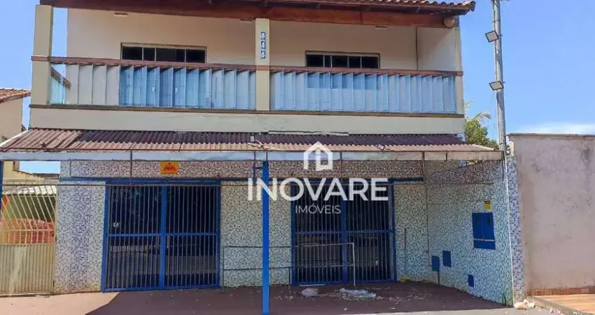 Casa com 3 dormitórios à venda por R$ 850.000,00 - Setor Planalto - Itumbiara/GO