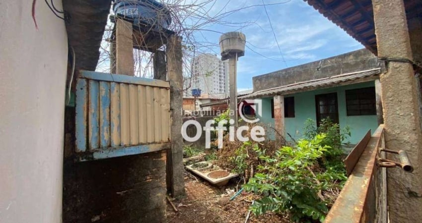 Casa com 7 dormitórios à venda, por R$ 800.000 - Jundiaí - Anápolis/GO