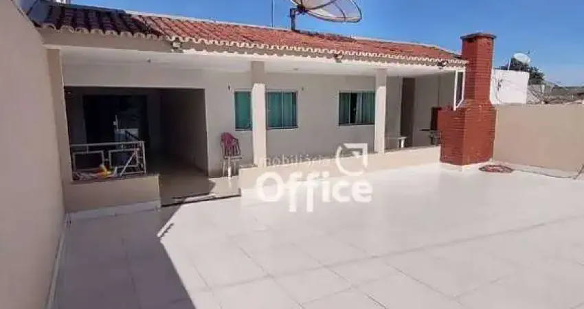 Sobrado com 3 dormitórios à venda, 306 m² por r$ 670.000,00 - setor central - anápolis/go
