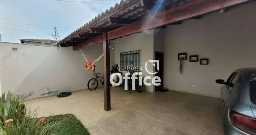 Casa com 4 quartos à venda, 120 m² por R$ 500.000 - Jardim Europa - Anápolis/GO