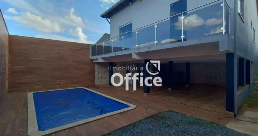 Casa com 3 quartos à venda, 212 m² por R$ 700.000 - Lapa - Anápolis/GO