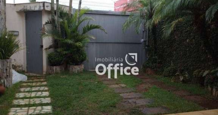 Sobrado com 4 dormitórios para alugar, 240 m² por R$ 3.400,00/mês - Boa Vista - Anápolis/GO