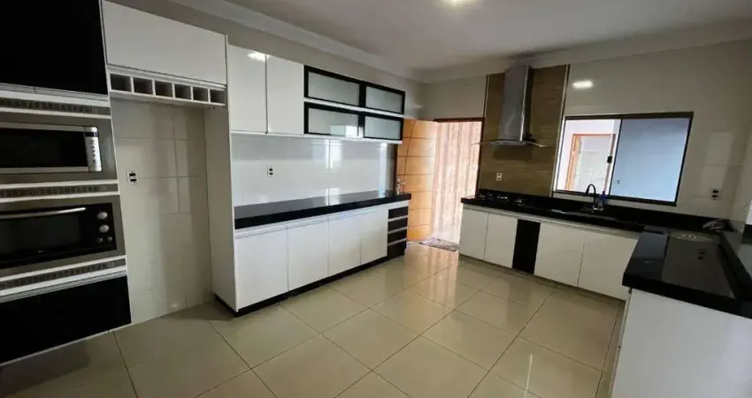 Casa com 3 dormitórios à venda, 197 m² por R$ 610.000,00 - Jardim Ana Paula - Anápolis/GO