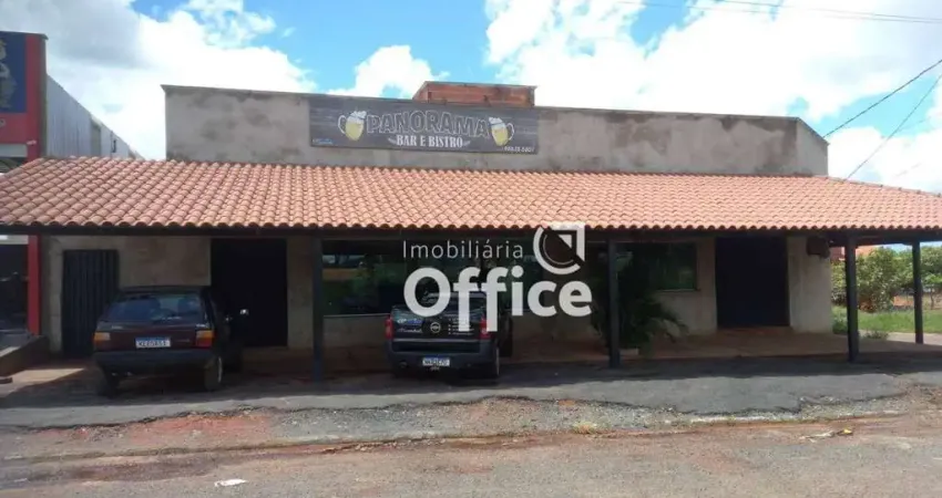 Casa com 2 quartos, e sala comercial à venda, 224 m² por R$ 350.000 Em Petrolina de Goiás/GO