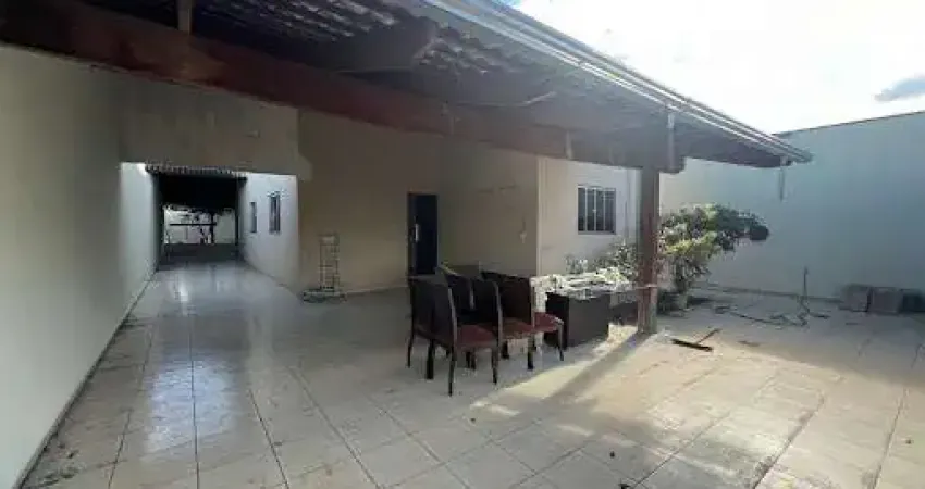 Casa com 3 quartos à venda, 150 m² por R$ 550.000 - Parque São João - Anápolis/GO