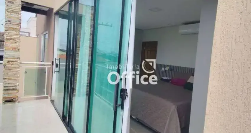 Sobrado com 4 quartos à venda, 180 m² por R$ 950.000 - São Carlos - Anápolis/GO