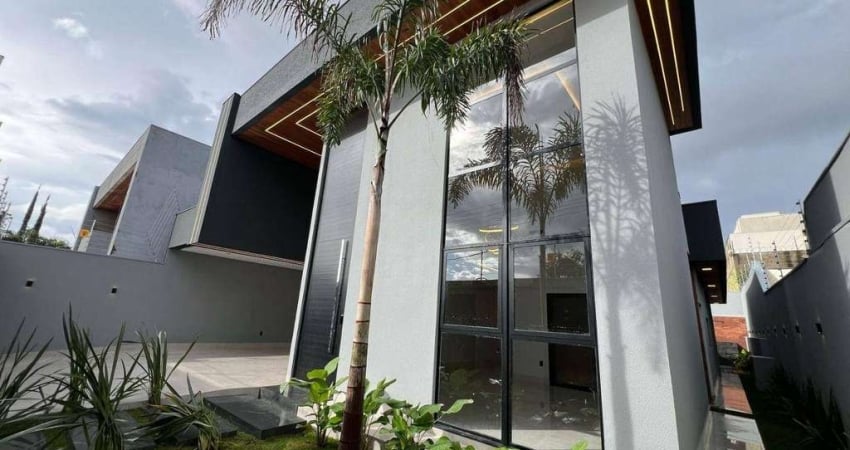 Casa com 3 quartos à venda, 224 m² por R$ 1.700.000 - Anápolis City - Anápolis/GO