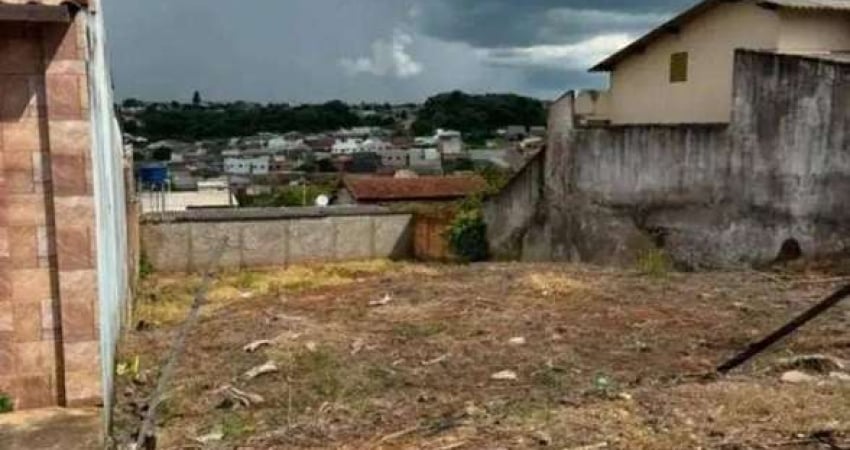 Terreno à venda, 360 m² por R$ 100.000,00 - Jardim Bom Clima - Anápolis/GO