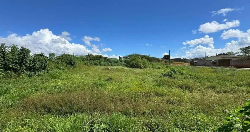 Terreno à venda, 900 m² por R$ 320.000,00 - Privê Lírios dos Campos - Anápolis/GO