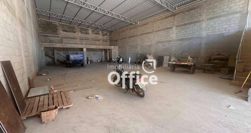 Galpão à venda, 300 m² por R$ 1.500.000,00 - Residencial Flor do Cerrado - Anápolis/GO