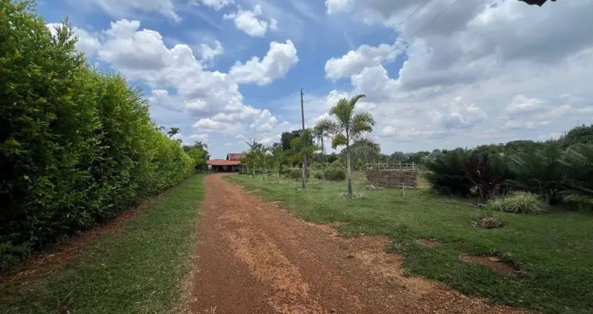 Chácara com 4 dormitórios à venda, 27000 m² por r$ 2.800.000,00 - residencial valência - anápolis/go