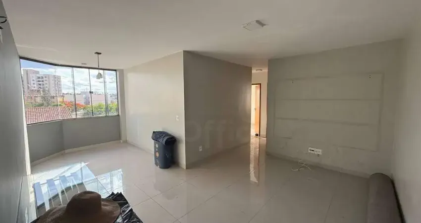Apartamento com 3 quartos à venda na Rua Ferroviário Braulino dos Reis, Vila Industrial, Anápolis
