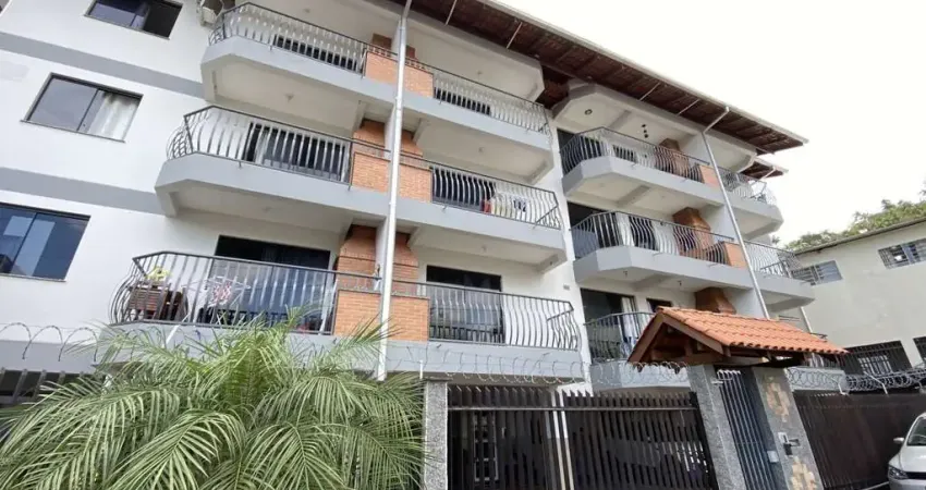 Apartamento com 3 quartos para alugar na Rua Reitor Strotmann, 36, Velha, Blumenau