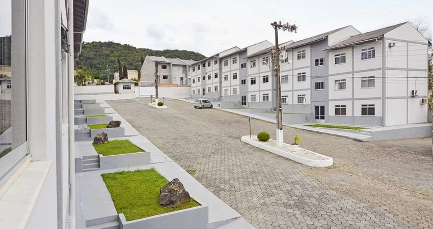 Apartamento com 2 quartos para alugar na Rua Erwin Grahl, 74, Velha Central, Blumenau