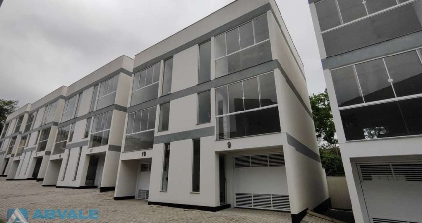Casa em condomínio fechado com 2 quartos à venda em Água Verde, Blumenau 
