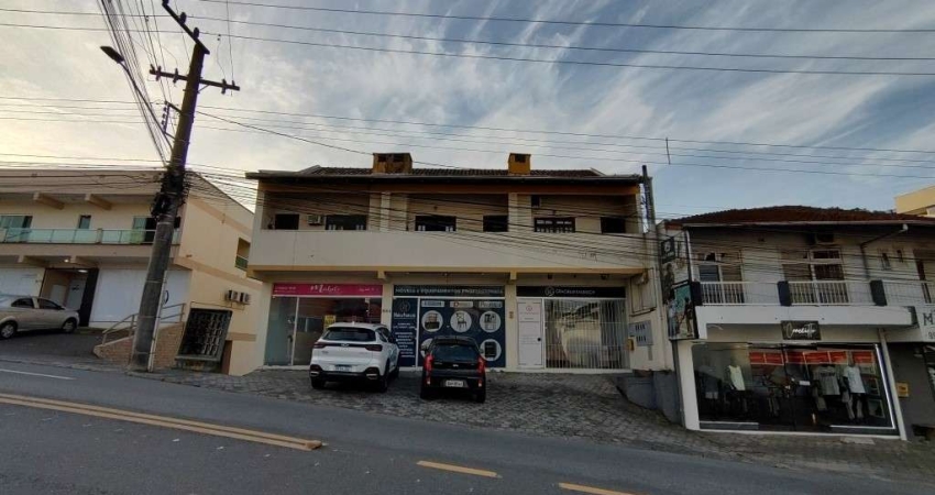 Sala comercial com 1 sala para alugar na Rua Frei Estanislau Schaette, 1664, Água Verde, Blumenau