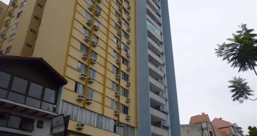 Apartamento com 3 quartos para alugar na Quinze de Novembro, 838, Centro, Blumenau
