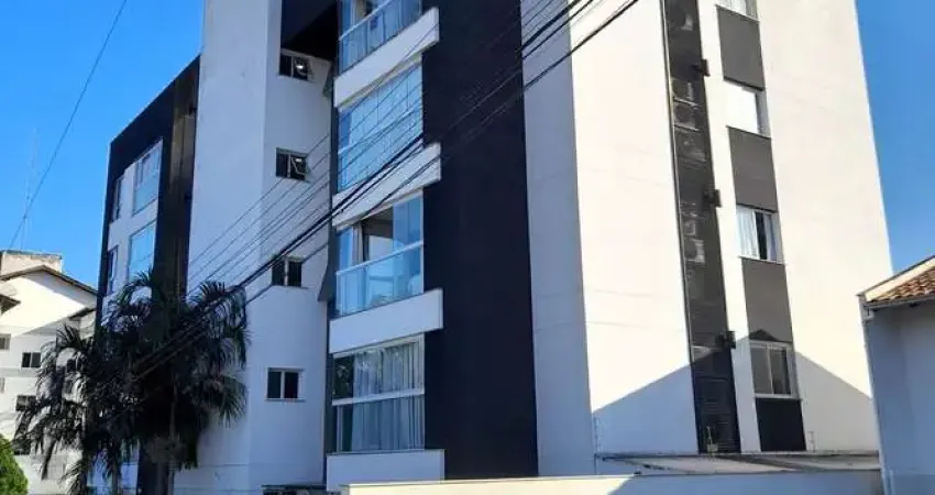 Apartamento com 2 quartos para alugar na Rua Tnt Silvio D. Hollenbach, 142, Água Verde, Blumenau
