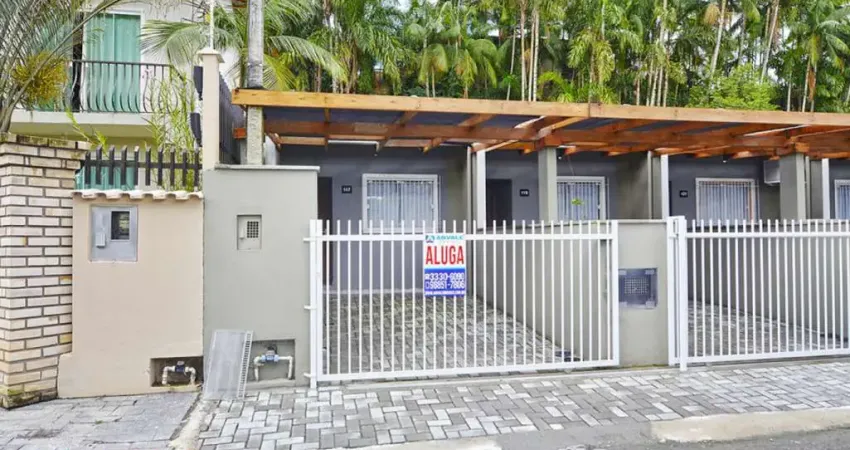 Casa com 1 quarto para alugar na Rua Wilhelm Budag, 121, Velha, Blumenau