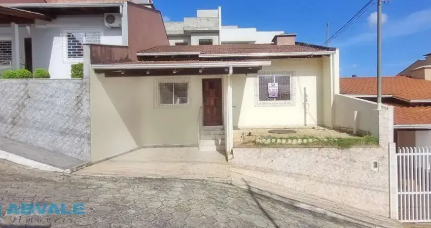 Casa em condomínio fechado com 2 quartos para alugar na Rua José Deeke, 676, Escola Agrícola, Blumenau