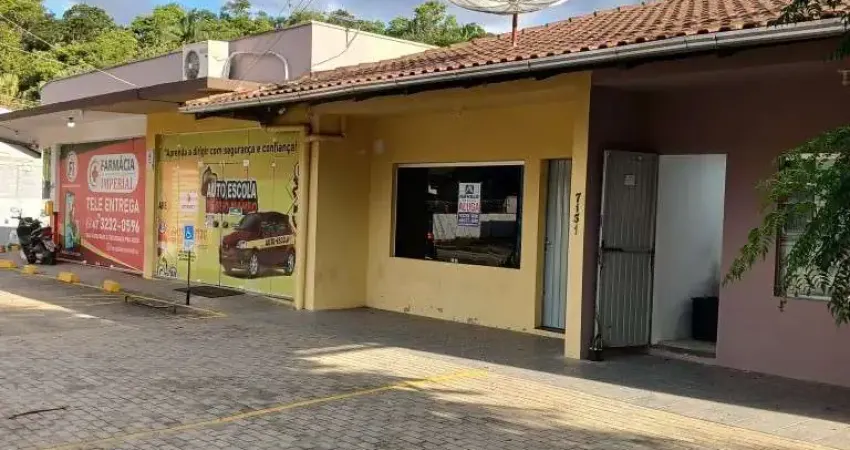 Sala comercial com 2 salas para alugar na Rua Bahia, 7131, Salto Weissbach, Blumenau