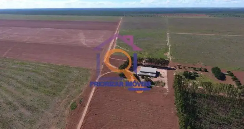 Excelente fazenda 40.000 Ha dupla aptidão a venda em Cocos B