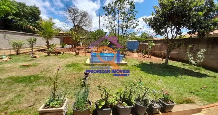 LINDA CHÁCARA COM 700M² TODA FORMADA EM CAETANÓPOLIS-MG