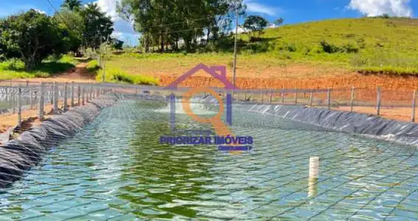 Fazenda com 2 salas à venda na Área Rural, Zona Rural, Oliveira