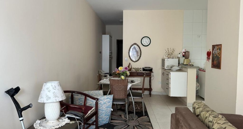 casa a venda em itu, com suite.
