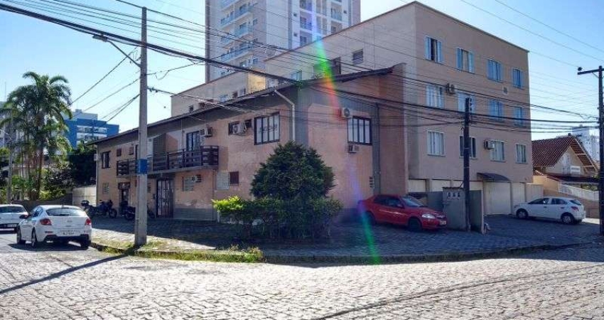 Loft com 2 quartos para alugar na Rua Padre Antônio Vieira, 137, América, Joinville