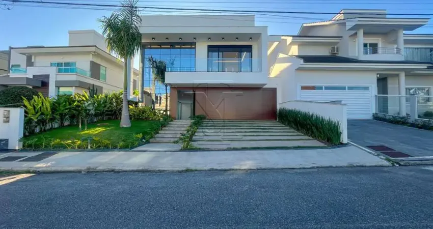 Casa para Venda em Palhoça, PEDRA BRANCA, 3 dormitórios, 3 suítes, 1 banheiro, 2 vagas