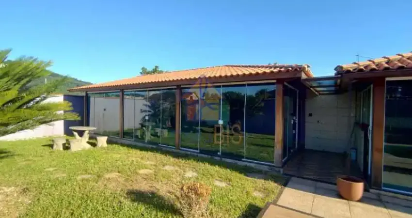 Casa com 2 quartos à venda na Rua Um, Parque Santa Eugênia, Guapimirim