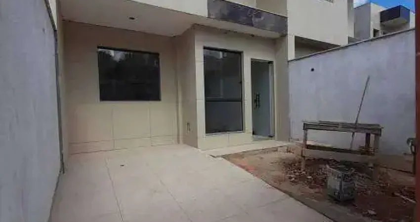 Casa para venda com 119 metros quadrados com 3 quartos em Santa Amélia - Belo Horizonte - MG