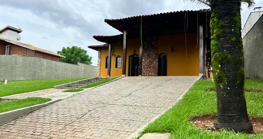 Casa com 4 quartos à venda na Rua Etervino Tibúrcio Henriques, 85, Garças, Belo Horizonte