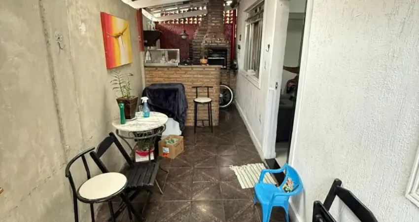 Casa com 3 Moradias em Lote de 360m² - Ideal para Famílias e Investidores