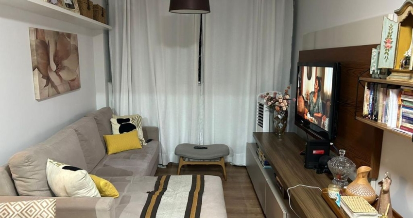 Maravilhosa oportunidade no bairro Santa Mônica, Condomínio em Rua dos Javaés.