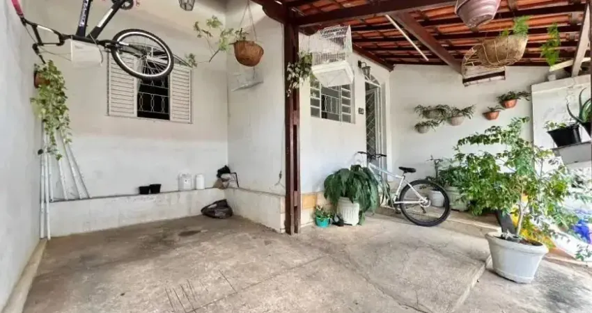 Oportunidade Casa a venda  no bairro Santa Amélia,  , Belo Horizonte