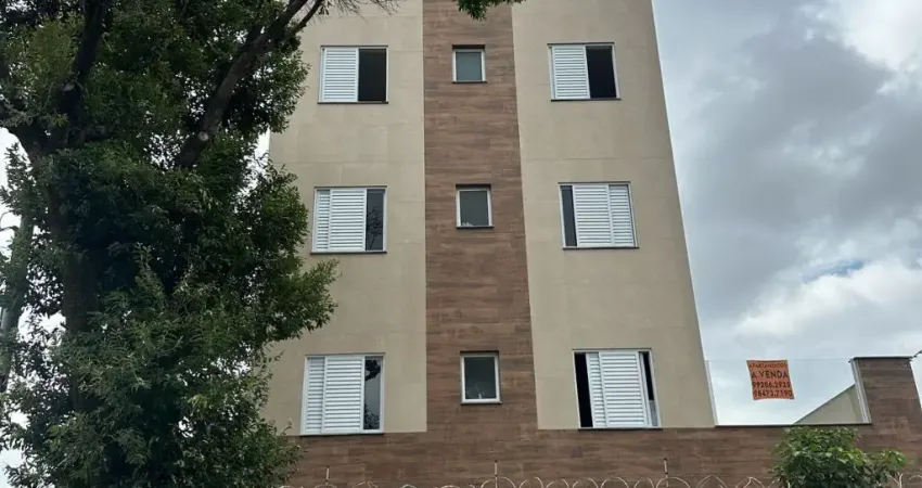 Oportunidade de cobertura em ótima localização no bairro Santa Terezinha