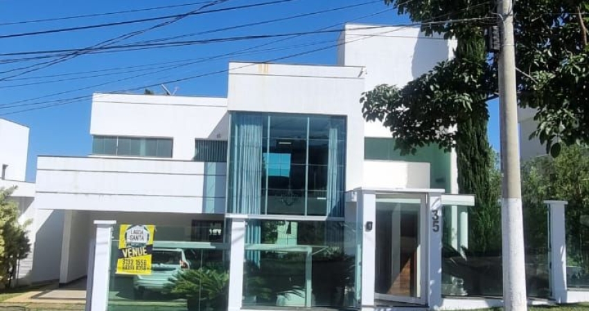 Casa Espaçosa e Moderna em Lagoa Santa, Condomínio Boulevard