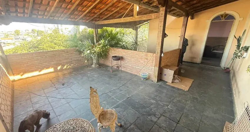 Casa com 3 quartos à venda no Jardim Leblon, Belo Horizonte 