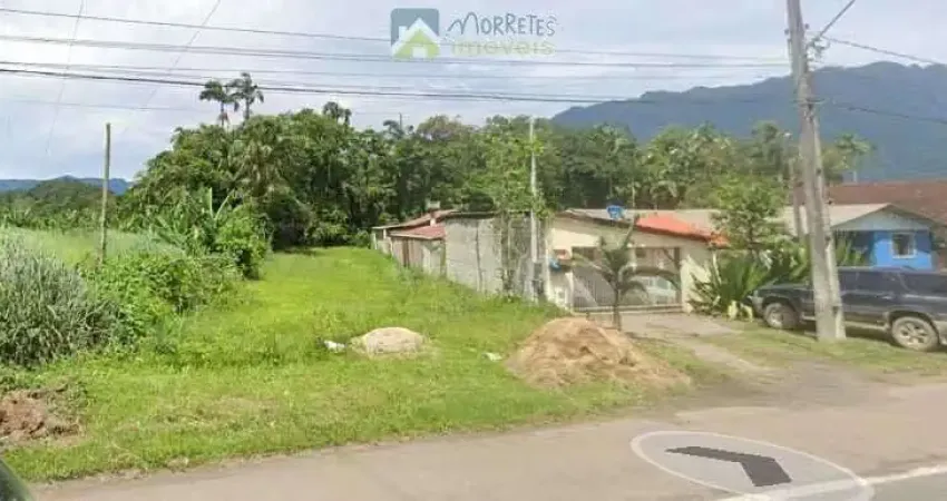 OPORTUNIDADE ÚNICA! Terreno Comercial em Localização Estratégica em Morretes-PR