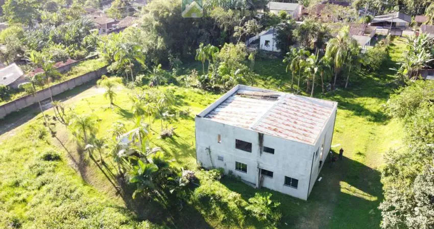 Chácara com casa maravilhosa em fase de acabamento de 250m² c/ 2 pavimentos em terreno de 5.200m² em antonina pr