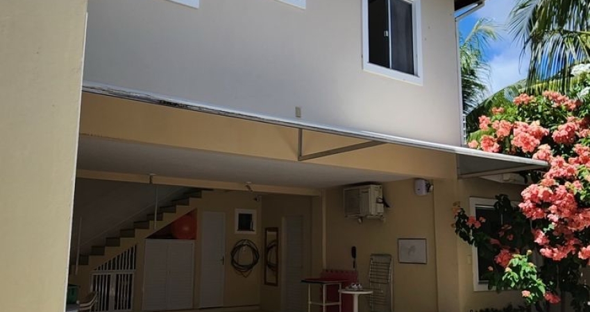 Casa em condomínio fechado com 4 quartos à venda na Rua Praia de Tubarão, 100, Vilas do Atlantico, Lauro de Freitas