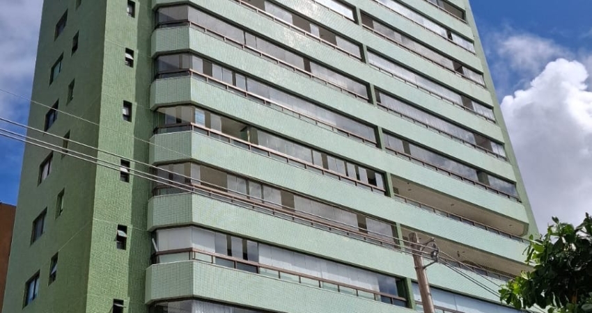 Apartamento com 4 quartos à venda na Rua Anthenor Tupinambá, 227, Pituba, Salvador
