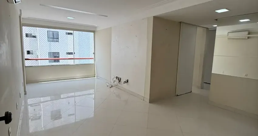 Apartamento com 3 quartos à venda na Rua Piauí, 100, Tancredo Neves, Salvador