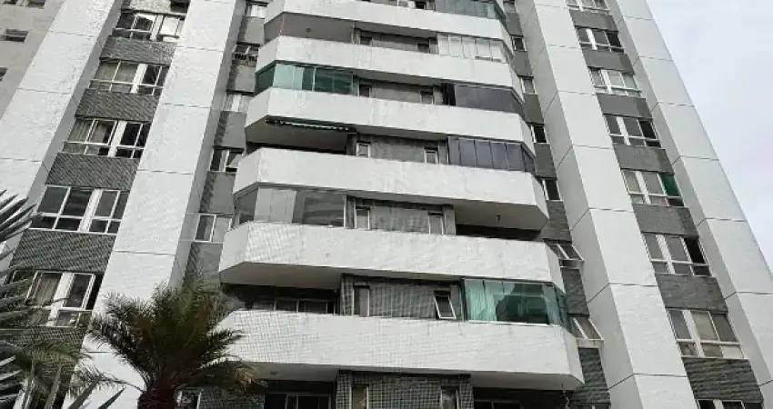 Apartamento com 3 quartos à venda na Avenida Sete de Setembro, 100, Vitória, Salvador