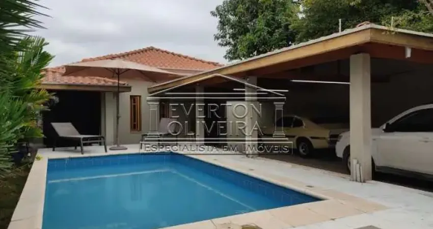 Casa com 2 quartos à venda no Jardim Santa Maria, Jacareí 