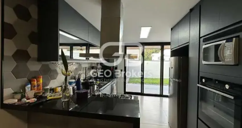 Casa em condomínio fechado com 4 quartos à venda no Jardim Jacinto, Jacareí 